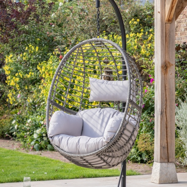 The Quiet Luxury of Slowing Down Outdoors