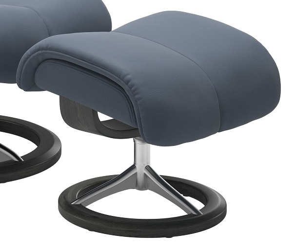 Stressless Magic Stool Signature Base Brentham Furniture
