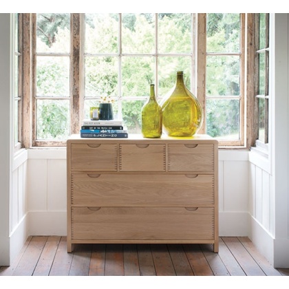 Ercol 1362 Bosco 5 Drawer Wide Chest Ercol 1362 Bosco 5 Drawer Wide Chest