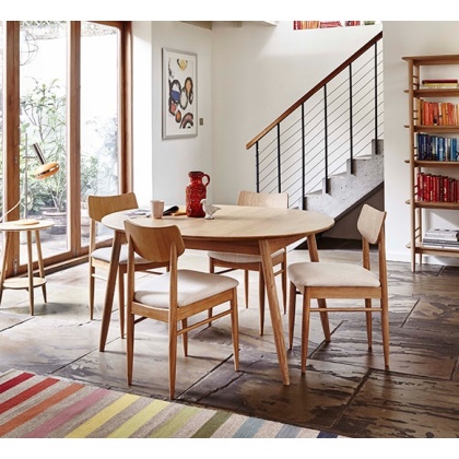 Ercol 3660 Teramo Small Extending Dining Table Ercol 3660 Teramo Small Extending Dining Table