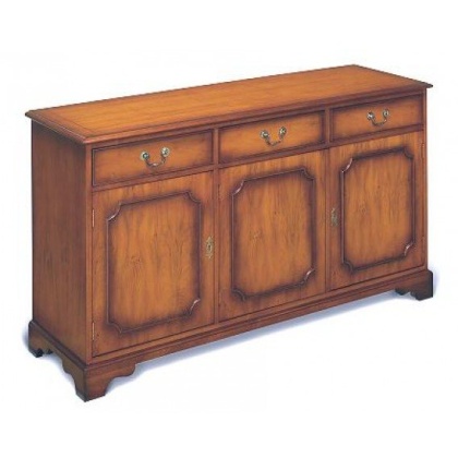 Bradley 369 Sideboard 3 Door Bradley 369 Sideboard 3 Door