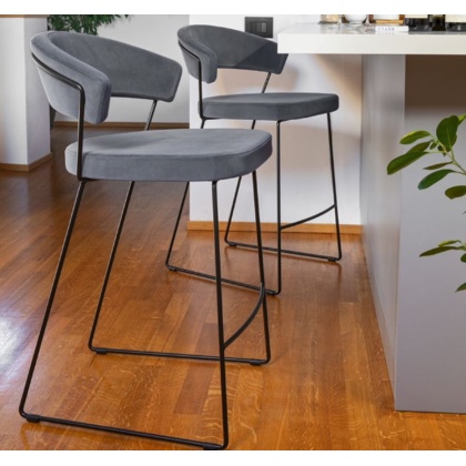 Connubia Calligaris New York Bar Stool