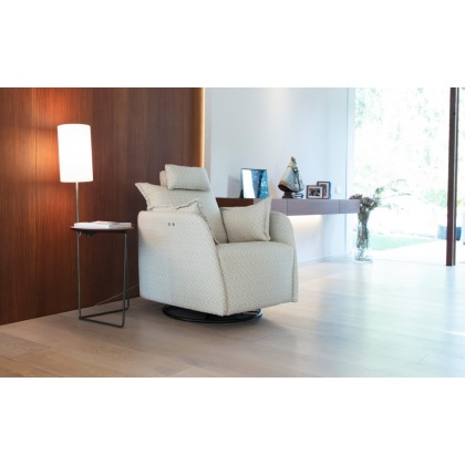 Fama Nadia Chair