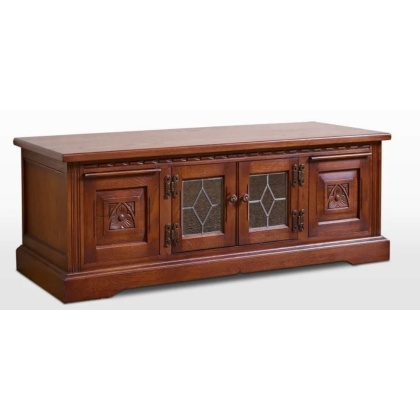 Old Charm OCH2755 TV Stand Old Charm OCH2755 TV Stand