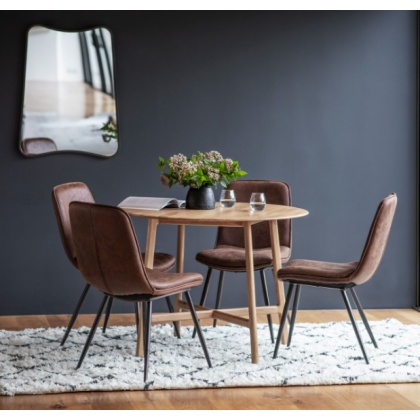 Gallery Madrid Round Dining Table Oak