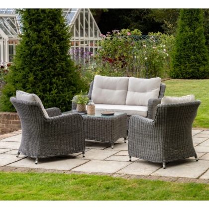 Gallery Windsor Lounge Set