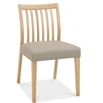 Bentley Designs Bergen Oak 4-6 Seater Table & 4 Low Slat Back Chairs in Grey Bonded Leather