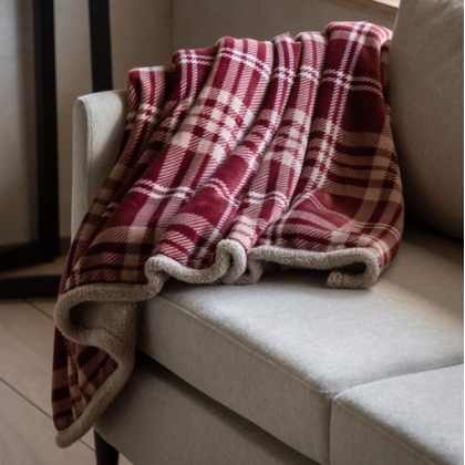 Gallery Tartan Sherpa Throw - Mulberry Gallery Tartan Sherpa Throw - Mulberry