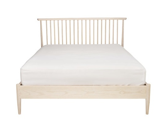 Ercol Ercol 3886 Salina Double Spindle Headboard Bed