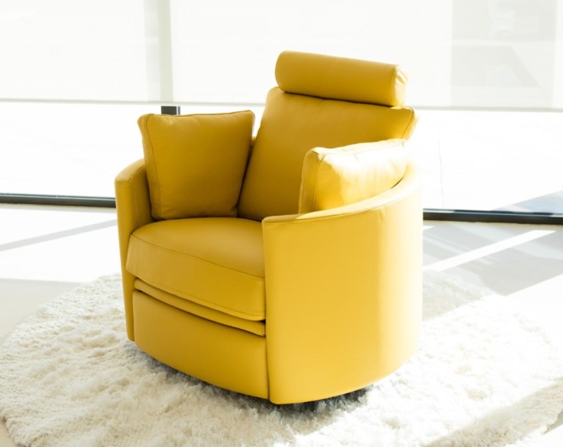 Fama Moon recliner chair in yellow leather