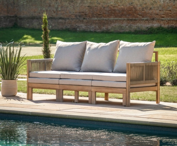 Gallery Gallery Paros Pull Out Sofa