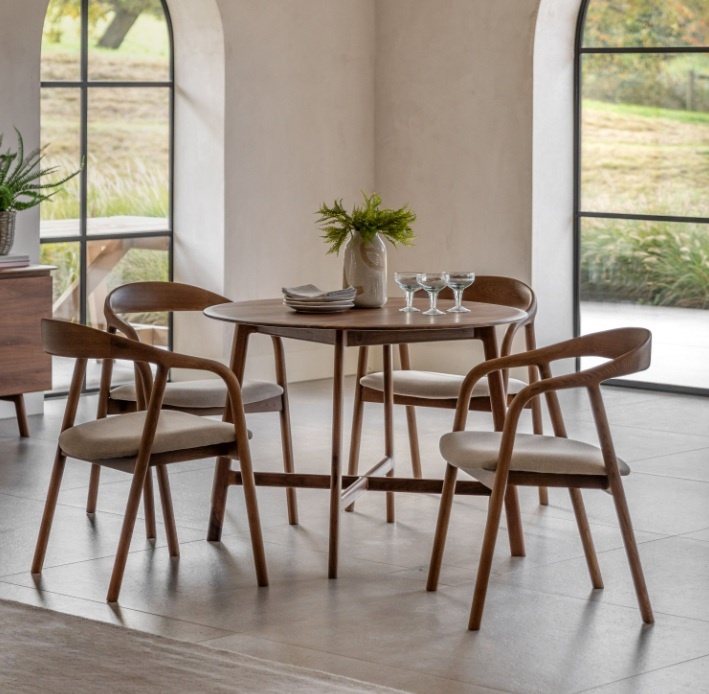 Gallery Direct Gallery Direct Madrid Walnut Round Dining Table + 4 Dining Chairs