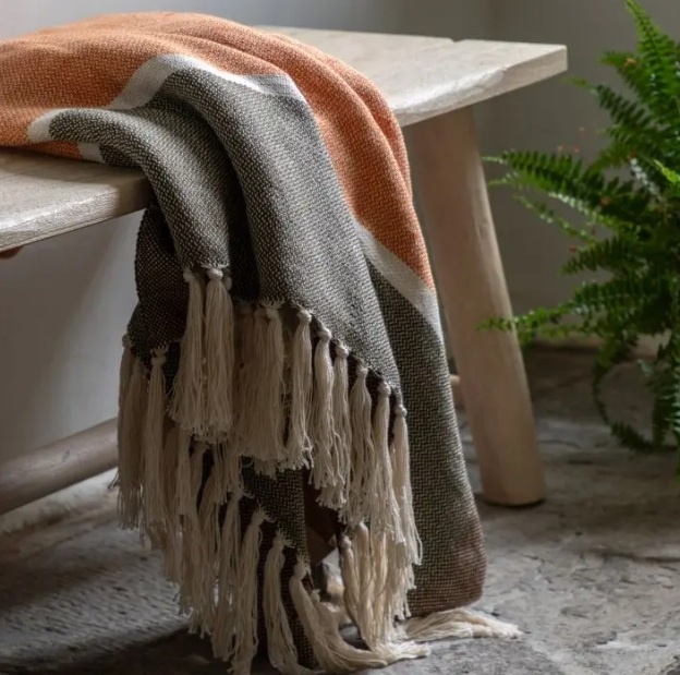 Gallery Direct Gallery Crosshatch Woven Throw - Taupe