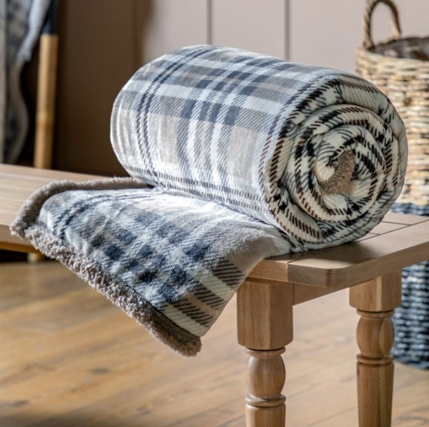 Gallery Direct Gallery Tartan Sherpa Throw - Natural