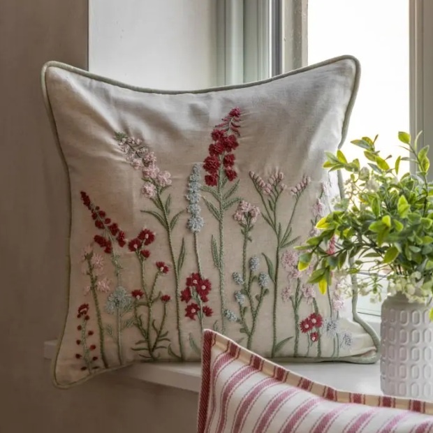 Gallery Direct Gallery Kilnsey Embroidered Meadow Cushion